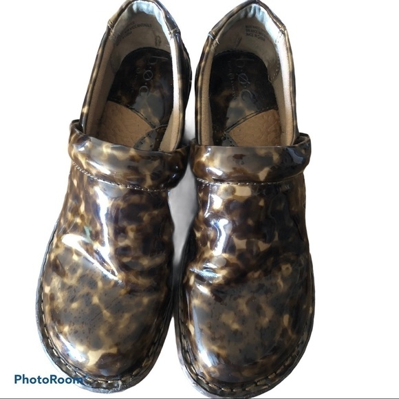 Boc patent leather “Margaret” clogs - Picture 1 of 8